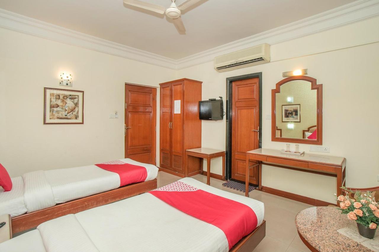 Oyo 579 Hotel Aab Bangalore Exterior foto